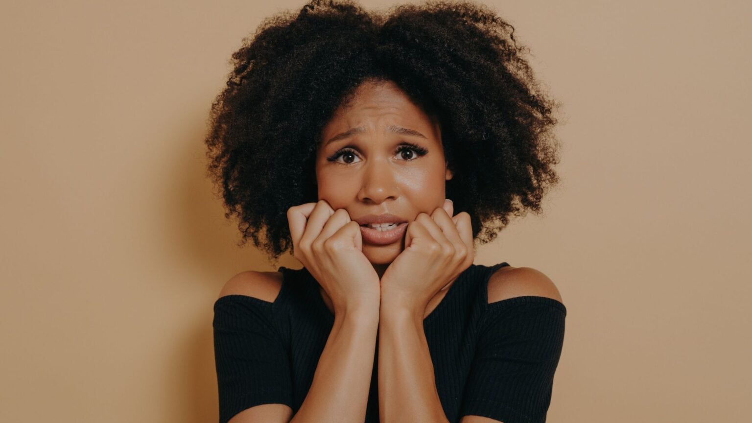 19 Empowering Bible Verses About Insecurity